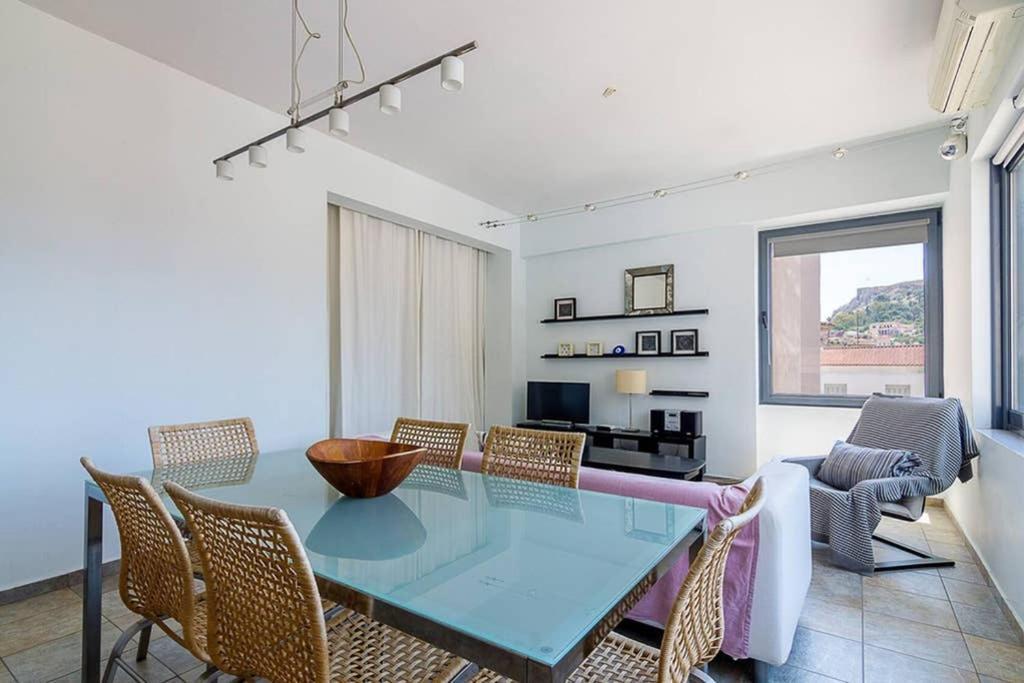 1Bedroom House In The City Center With Great View Aten Exteriör bild
